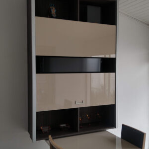 Puertas corredizas verticales Beta