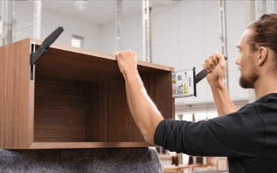 Aventos HKi de Blum: innovación compacta que transforma el diseño de muebles